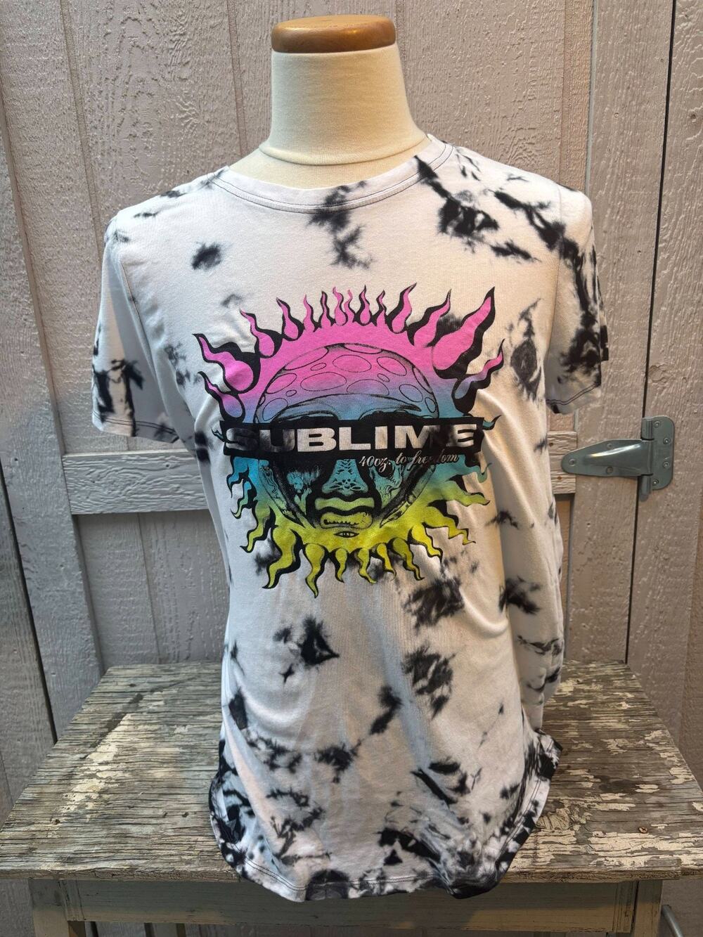 Sublime White Black Tye Dye Shirt Size Large Official Sun 40z of freedom